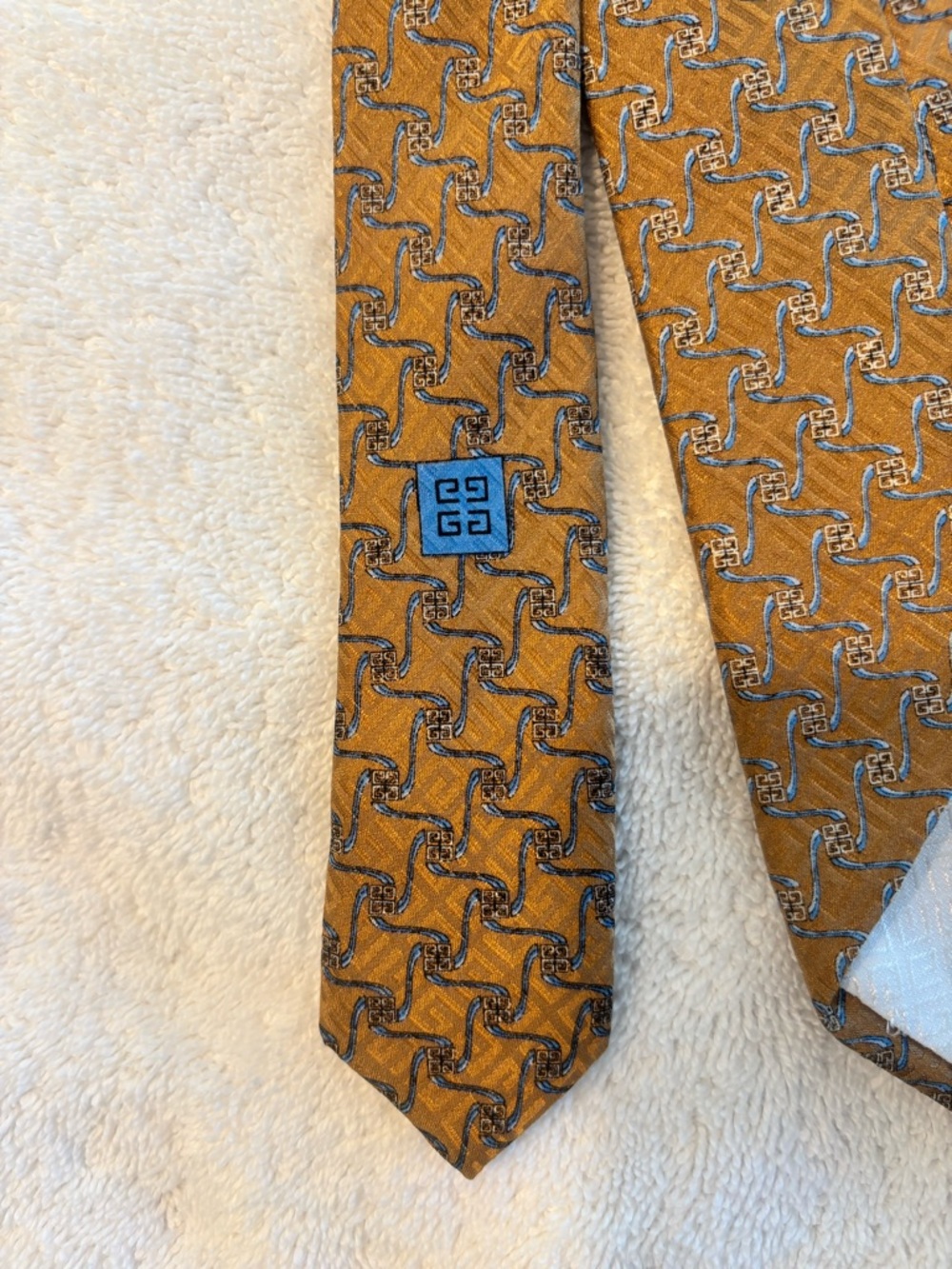 Givenchy Tie - Picture 2 of 7